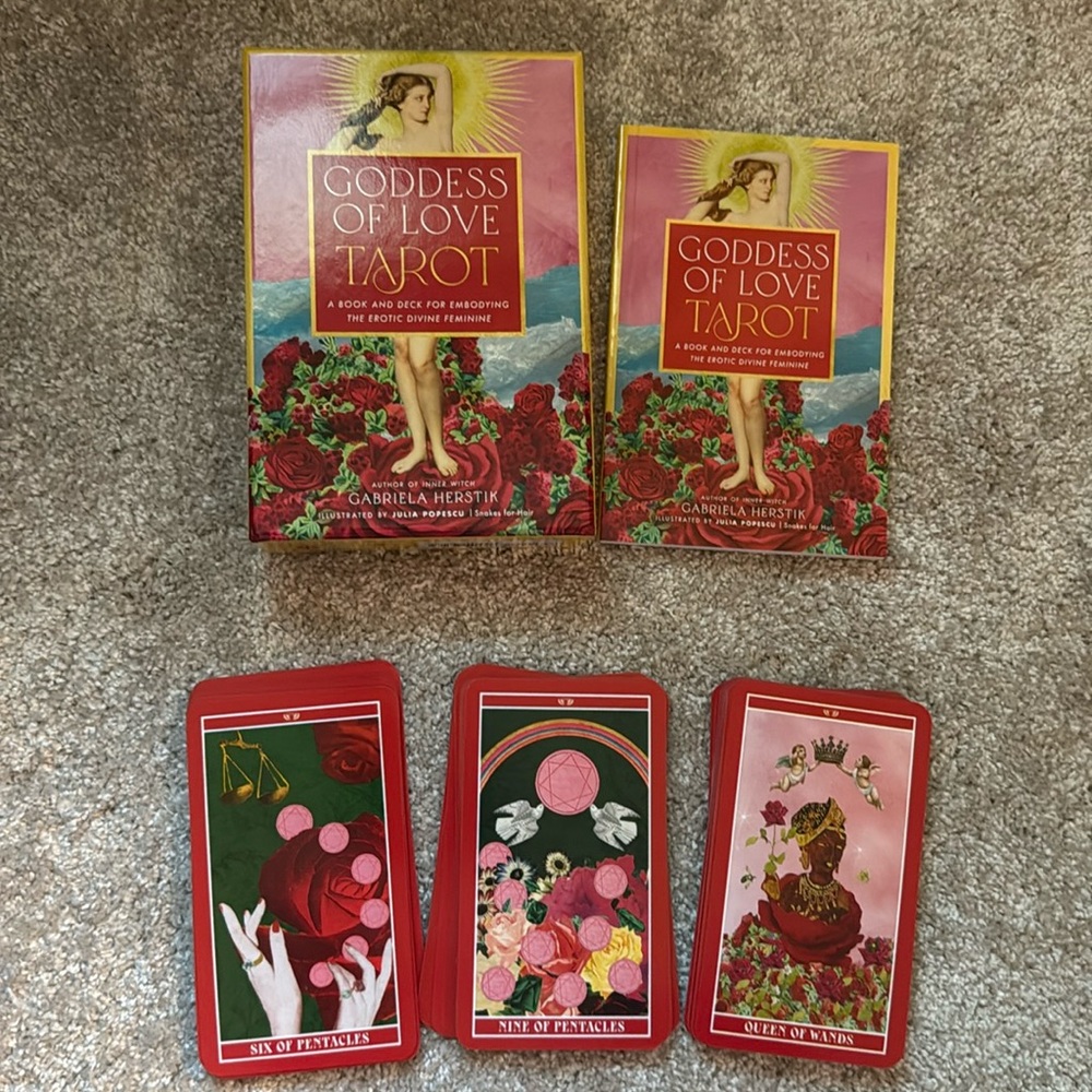 Goddess of Love Tarot